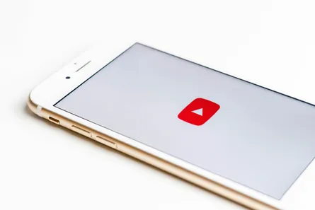見たくないYouTubeチャンネルをブロック！検索結果からも非表示にする方法