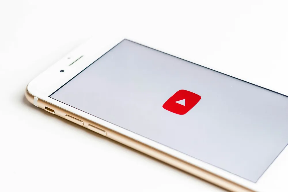 見たくないYouTubeチャンネルをブロック！検索結果からも非表示にする方法